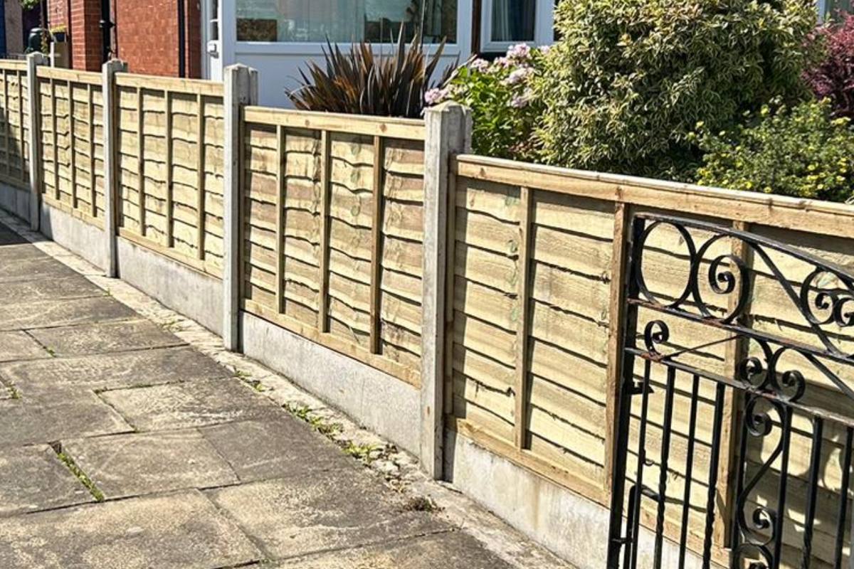 Fencing project 29 by Prestige Decking Specialists