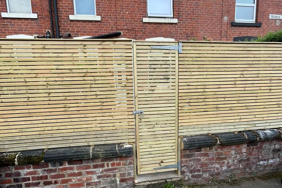 Fencing project 5 by Prestige Decking Specialists
